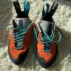 Scarpa climbing shoes